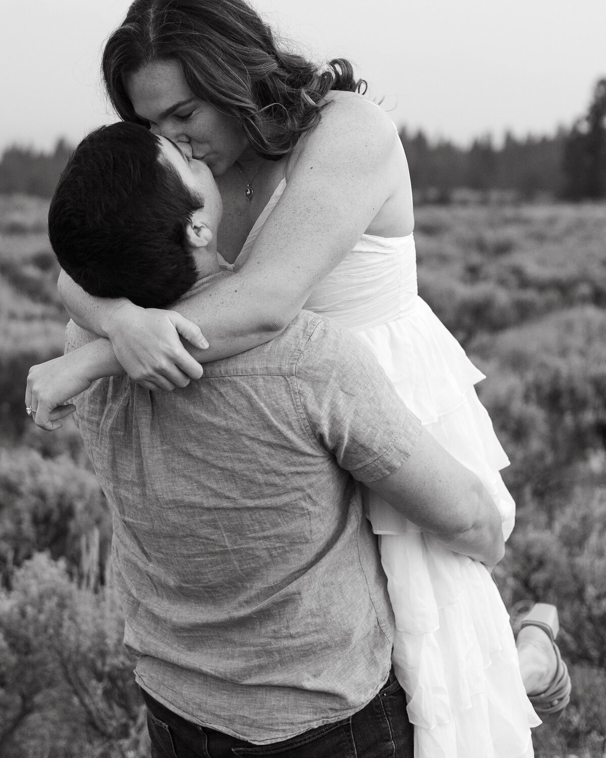 emily-leon-engagement-session-nicole-kiser-87