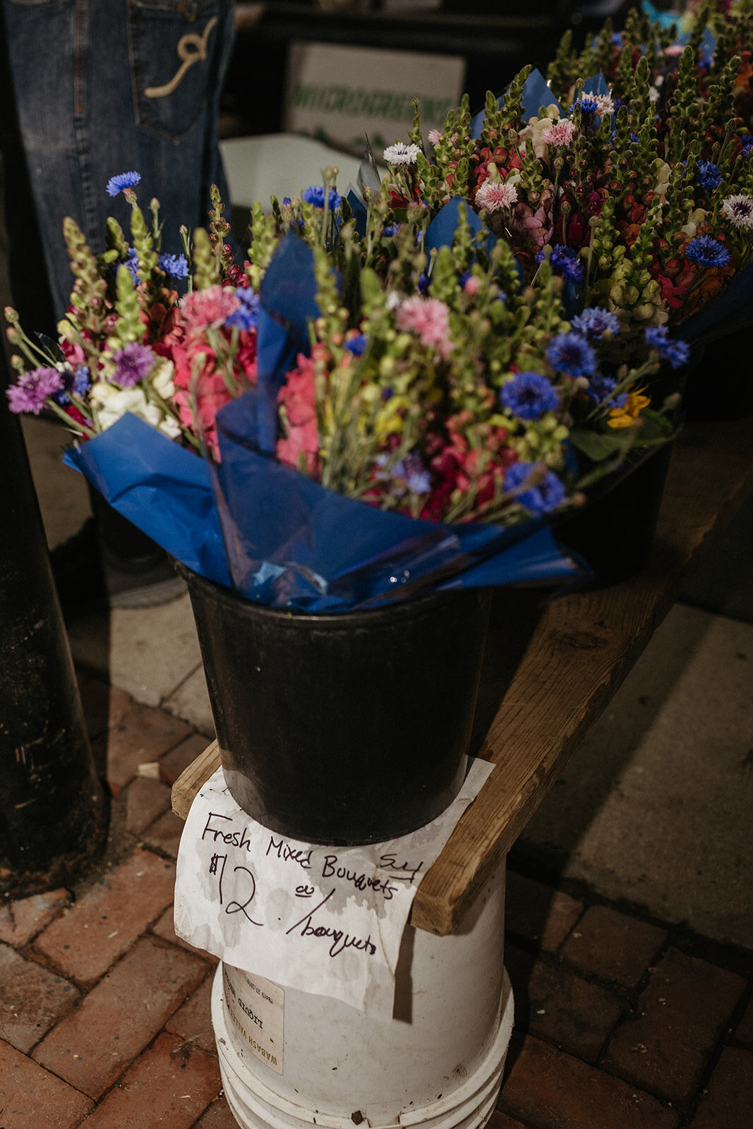 Sadie+Halle+Farmers-Market-Engagement-Shoot-27