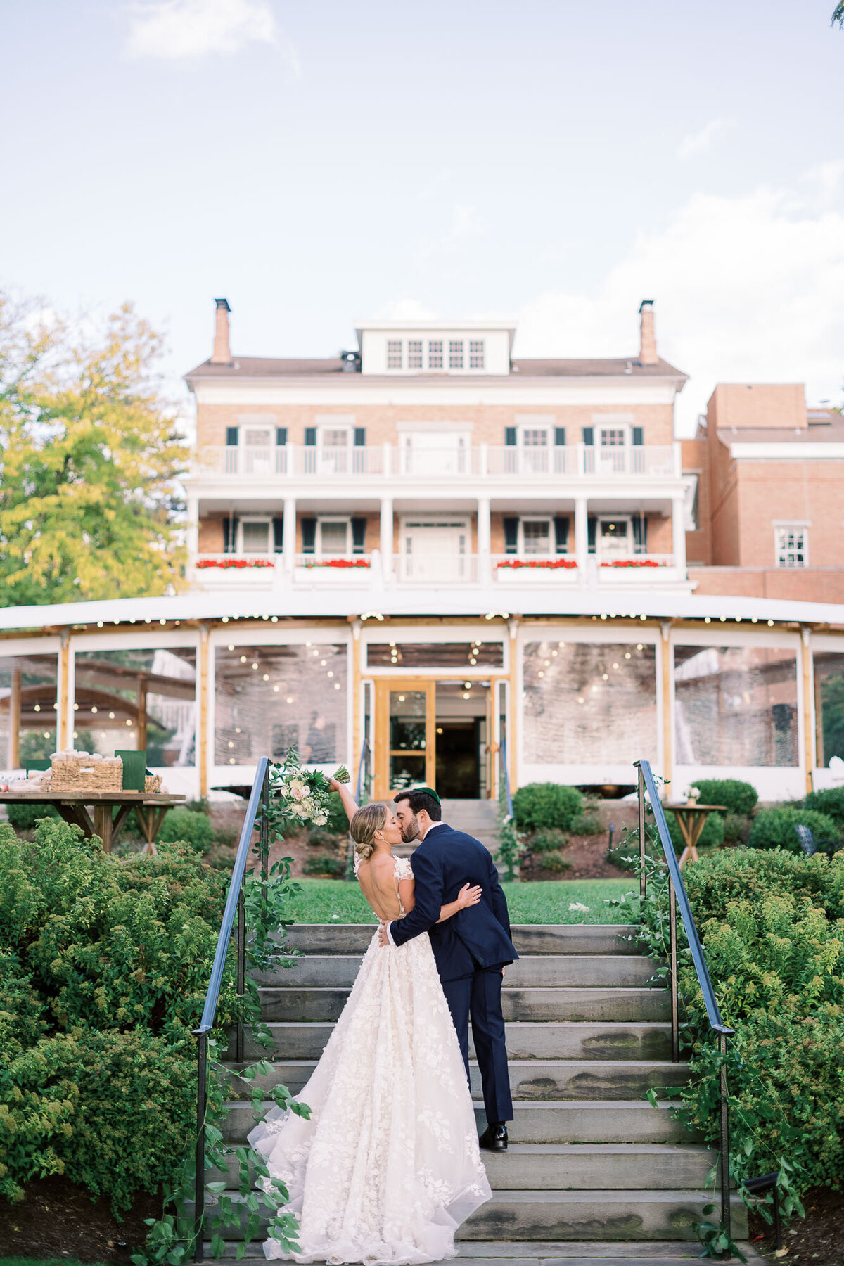 Ali-Reed-Photography-Alexandra-Elise-Photography-New-York-Film-Wedding-Photographer-New-England-083