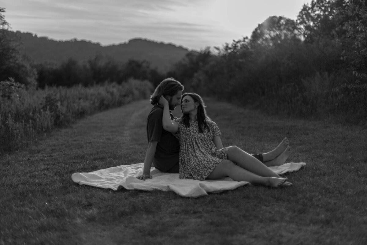 bethanysenaphptography_theterrys_b&w-8