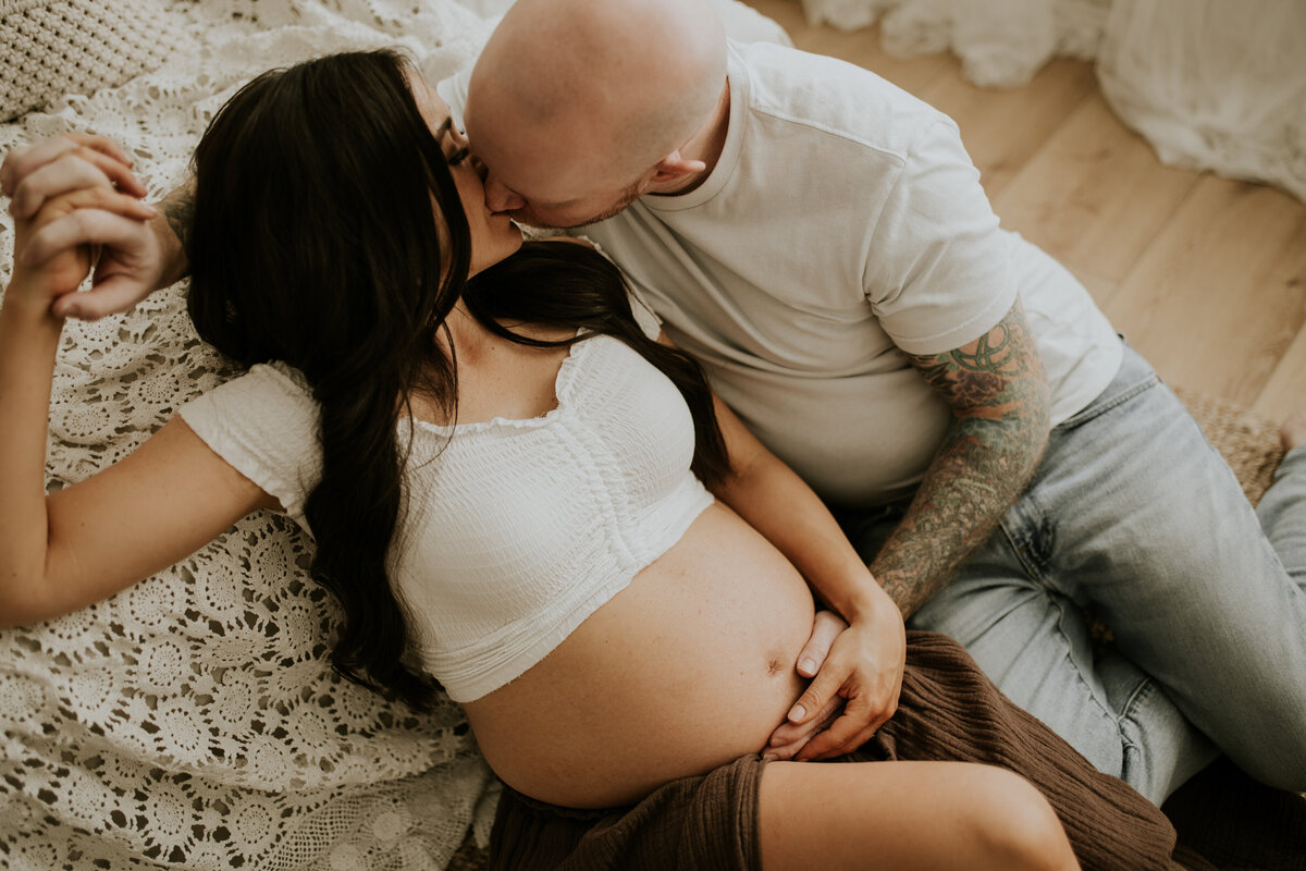 Red Deer Maternity Photographer 026
