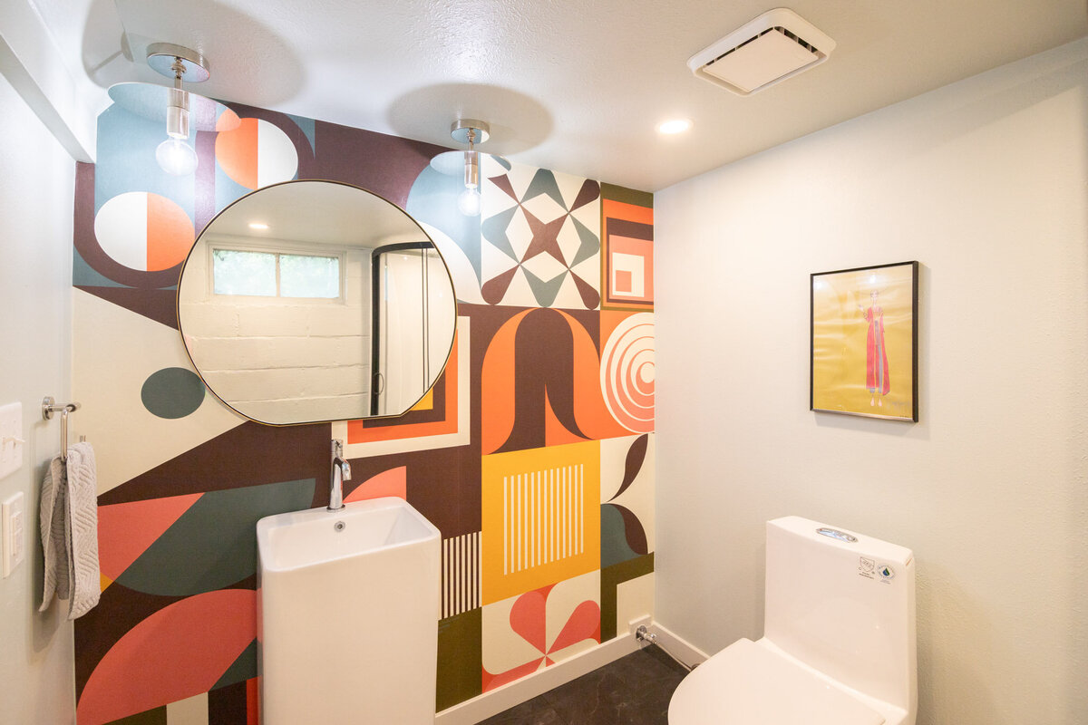 bold bathroom design
