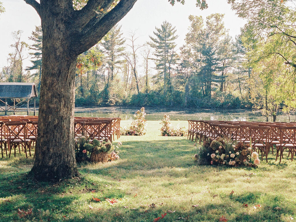 18_Kate Campbell Floral Autumnal Estate Wedding by Courtney Dueppengiesser photo