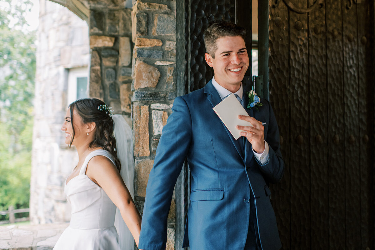 Maggie Zach Previews-27