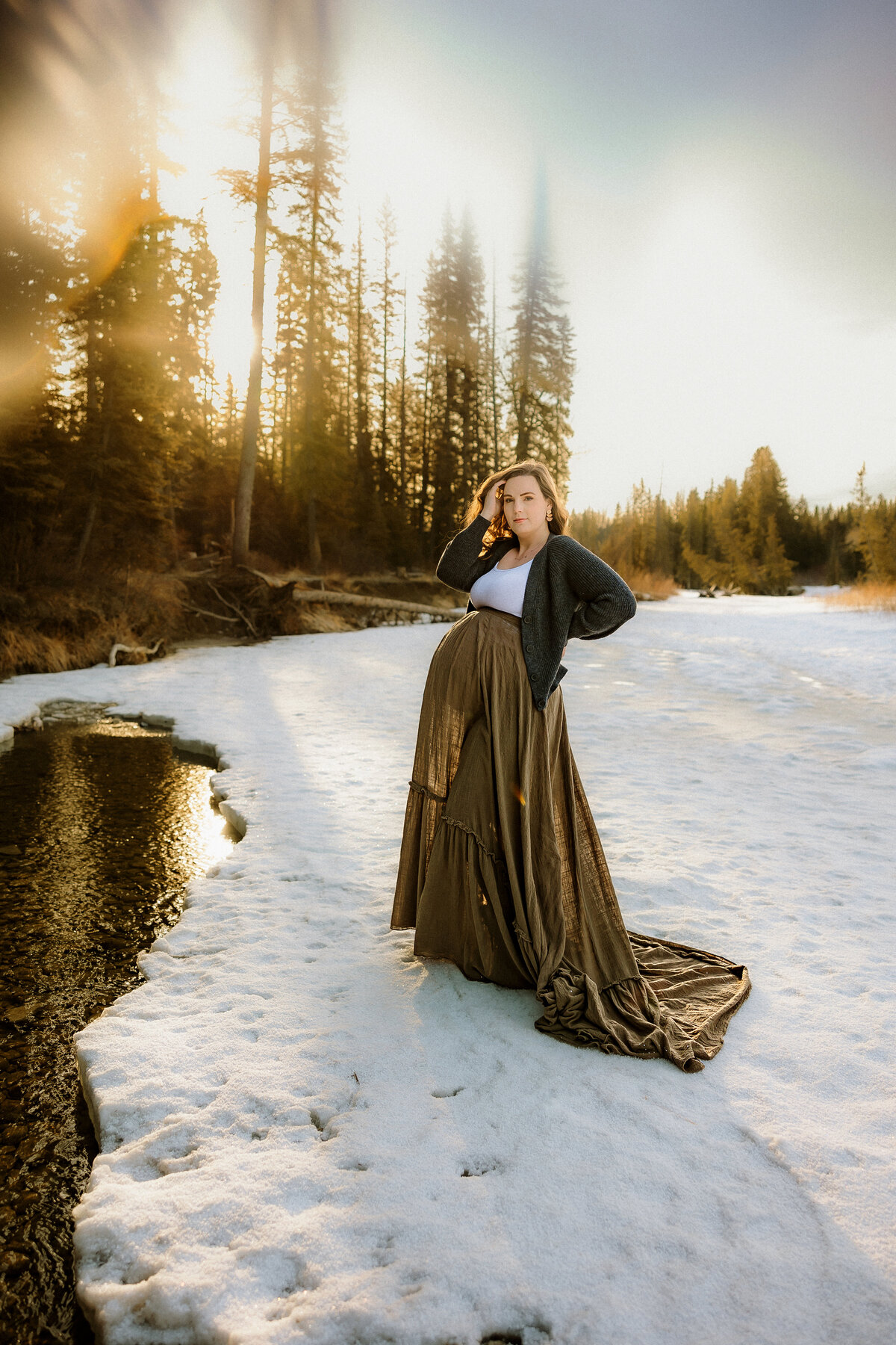 At Haley Skof Photography, we specialize in embracing the beauty of expecting moms in Calgary. Join us for a session that highlights the radiance and anticipation of motherhood