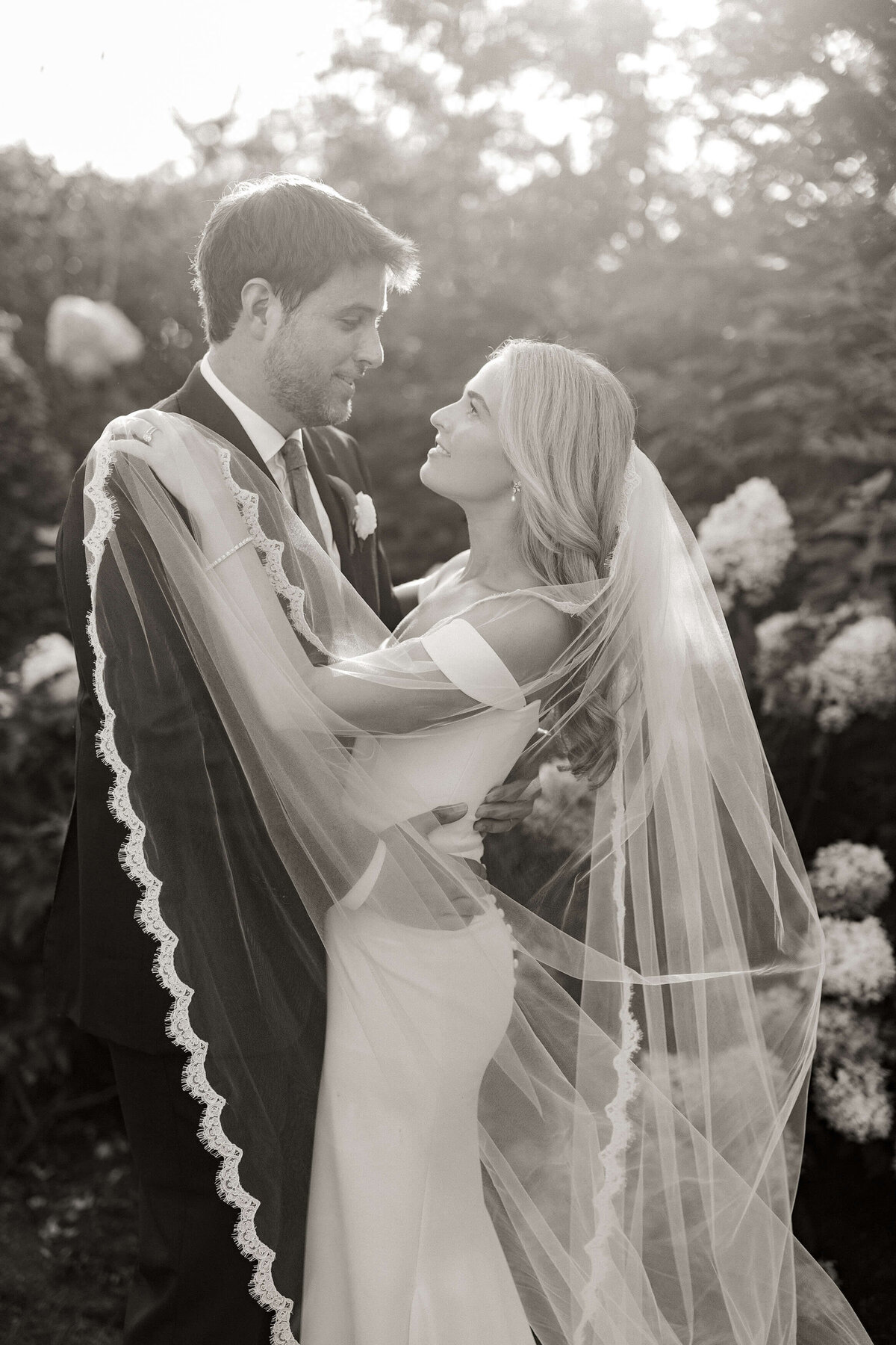 Westhampton_Backyard_Wedding_044