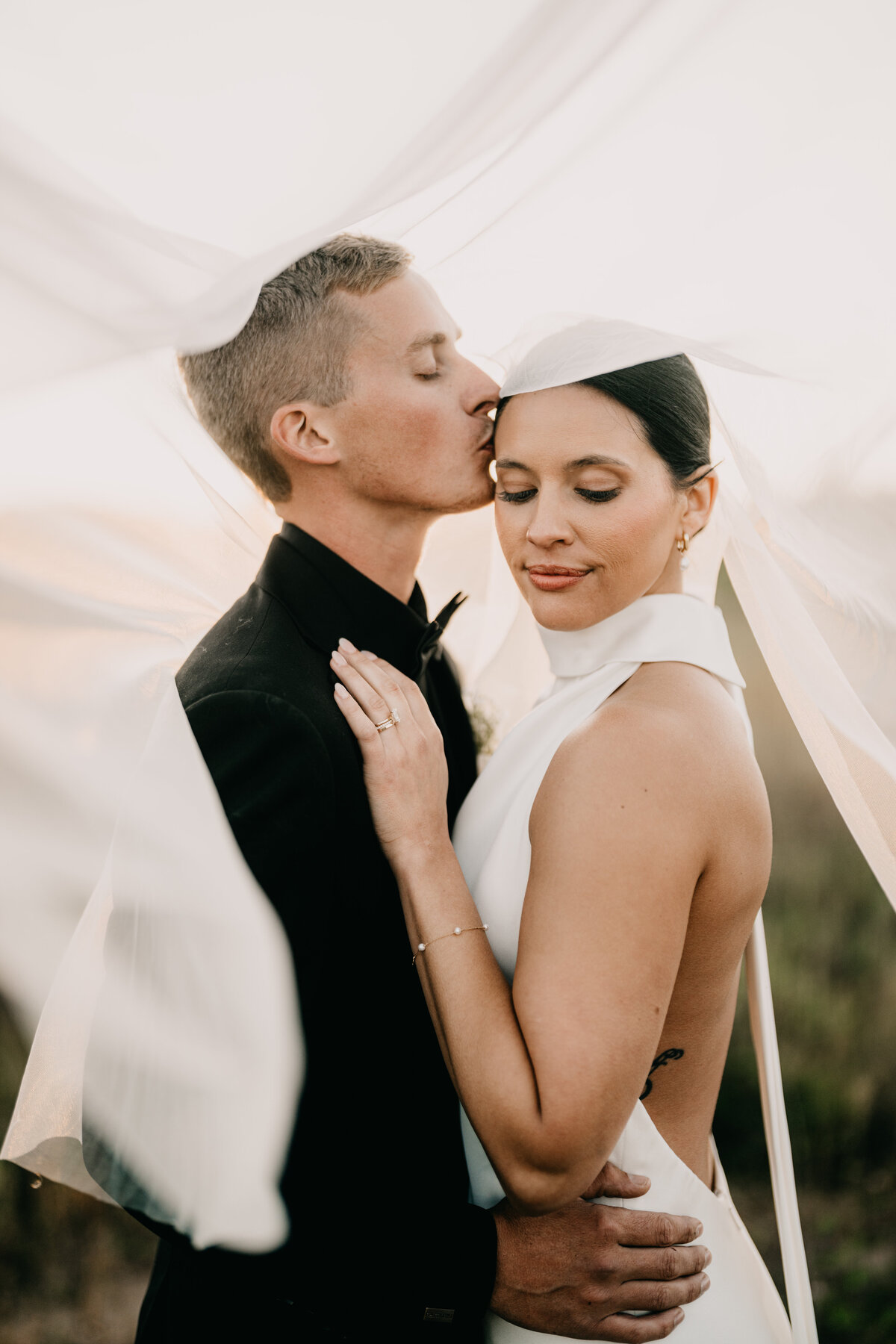 2025Wedding04Heath-Sneak1-0010