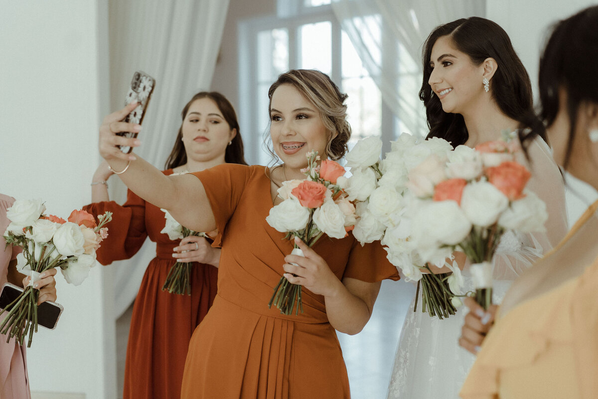 L&H_WED-127