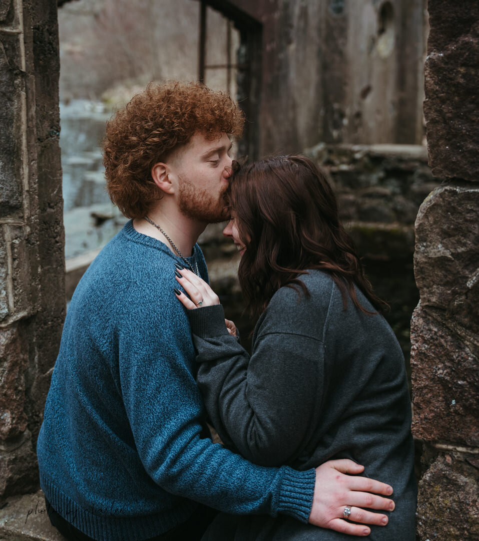 milwaukee engagement photographer-69