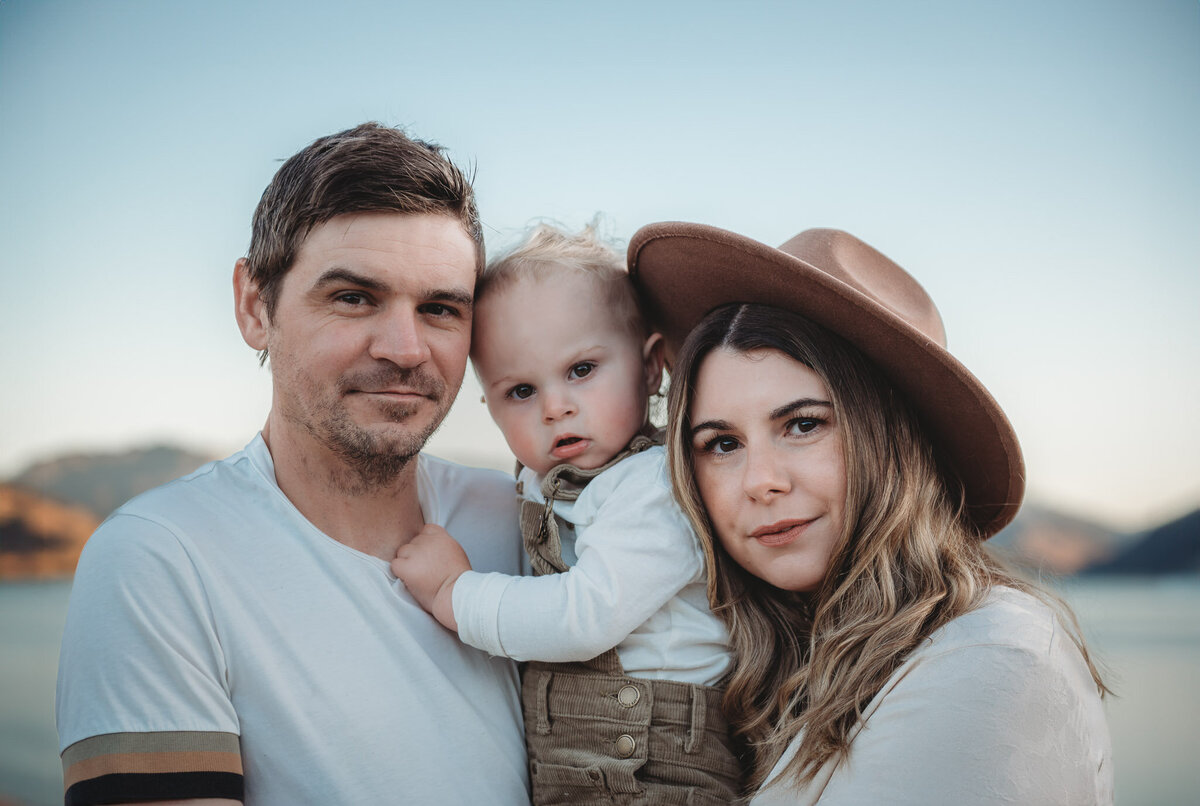 parents and boy posing for a family photography session in wanaka, captured by Bie