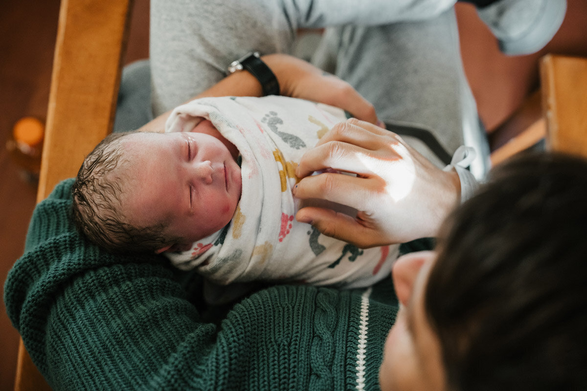 surrogate-hospital-birth-photography-e-074