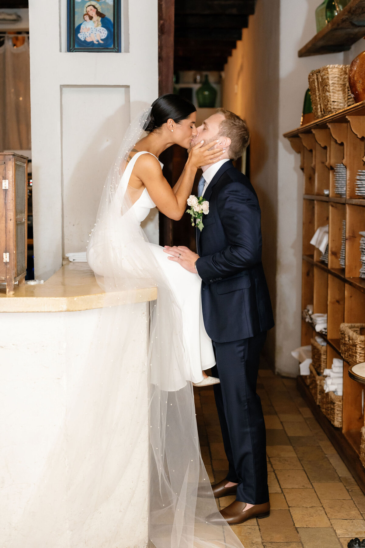 Bride & Groom Portrait by Lisa Blanche Photography