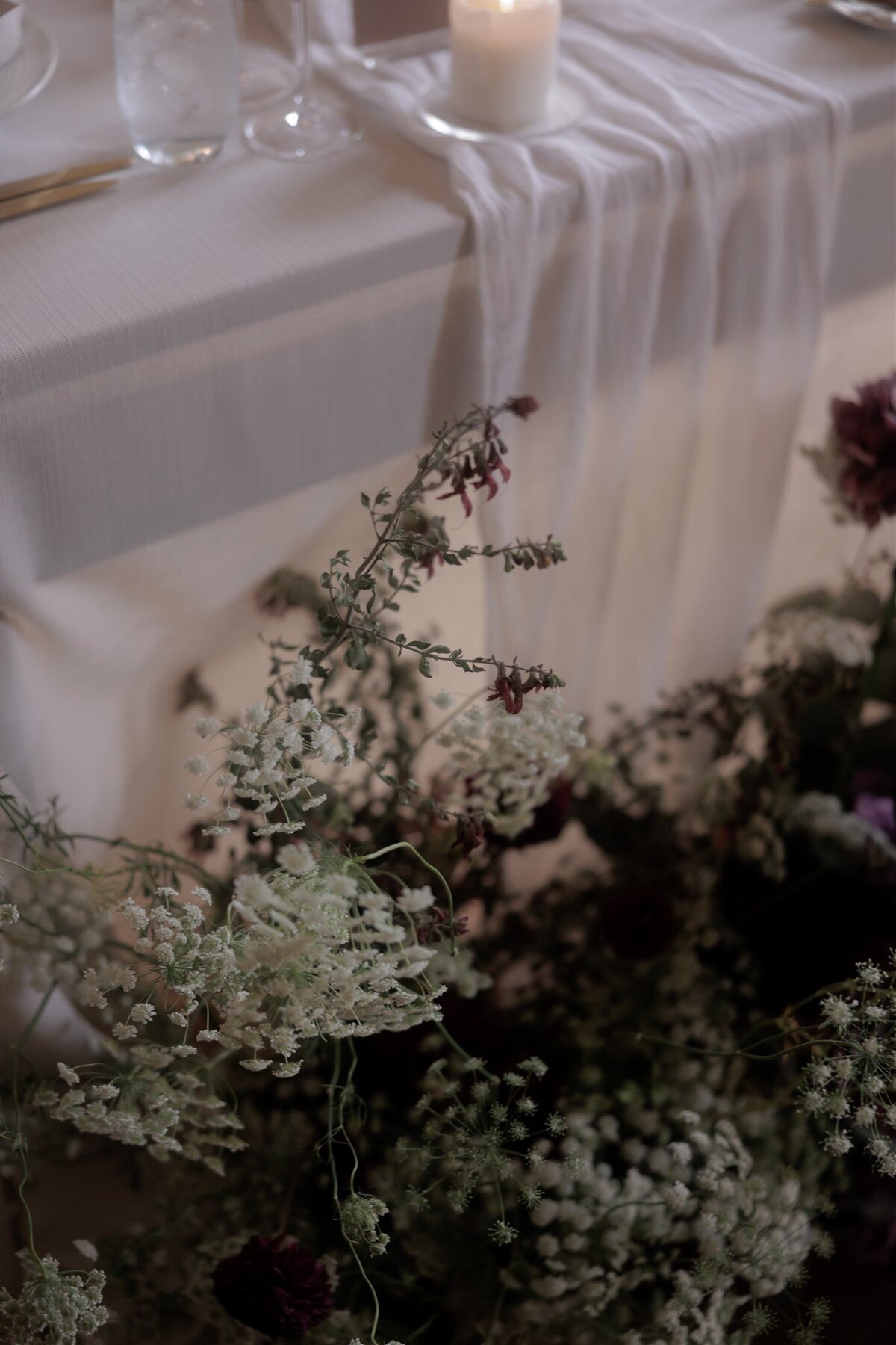 Maegan-Brown-Moments_20240120_Wedding_Stella-Julian_Botanical-Gardens_Sophia-Prahran-Arcade_2783