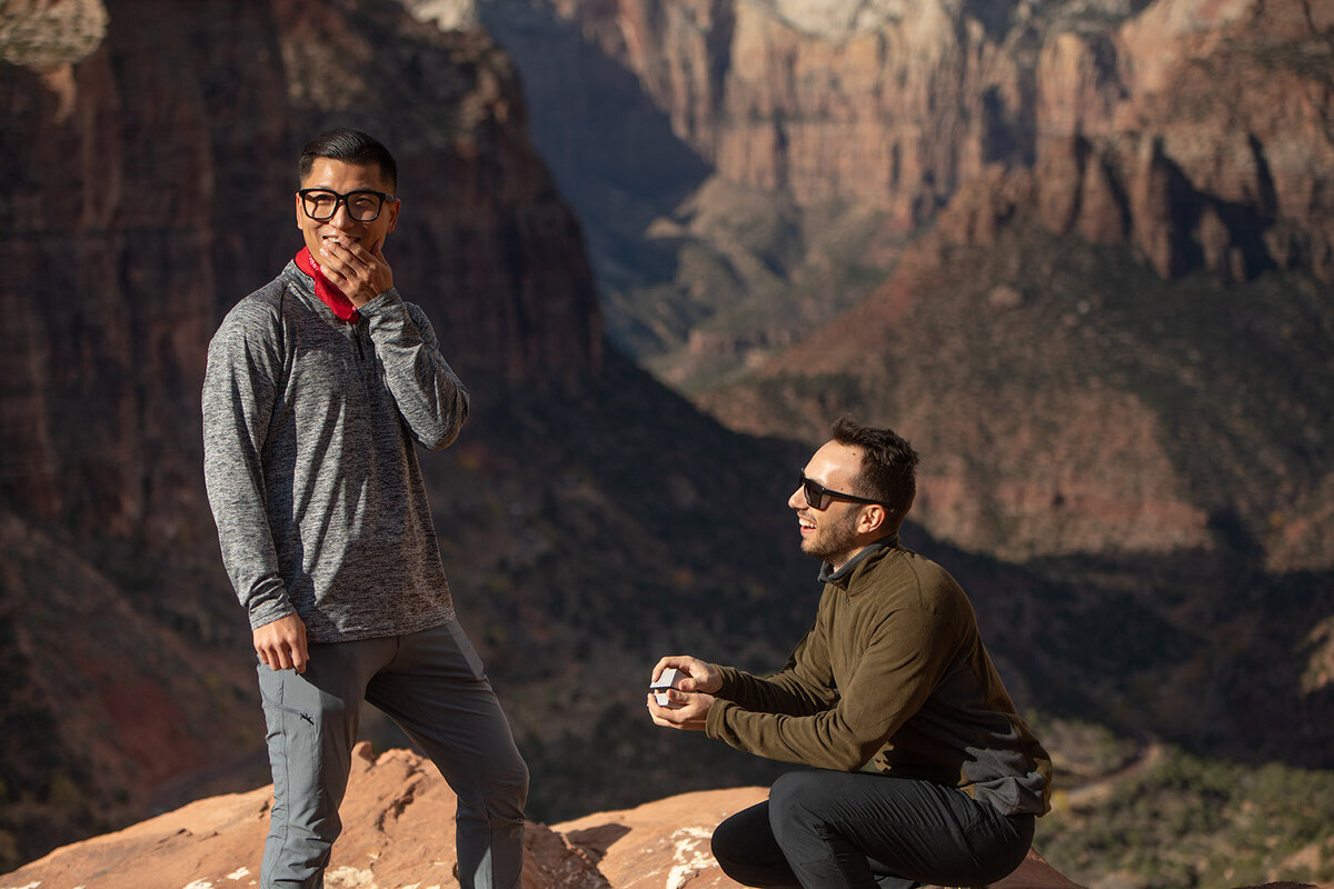 zion-national-park-secret-proposal-photographer-wild-within-us (139)