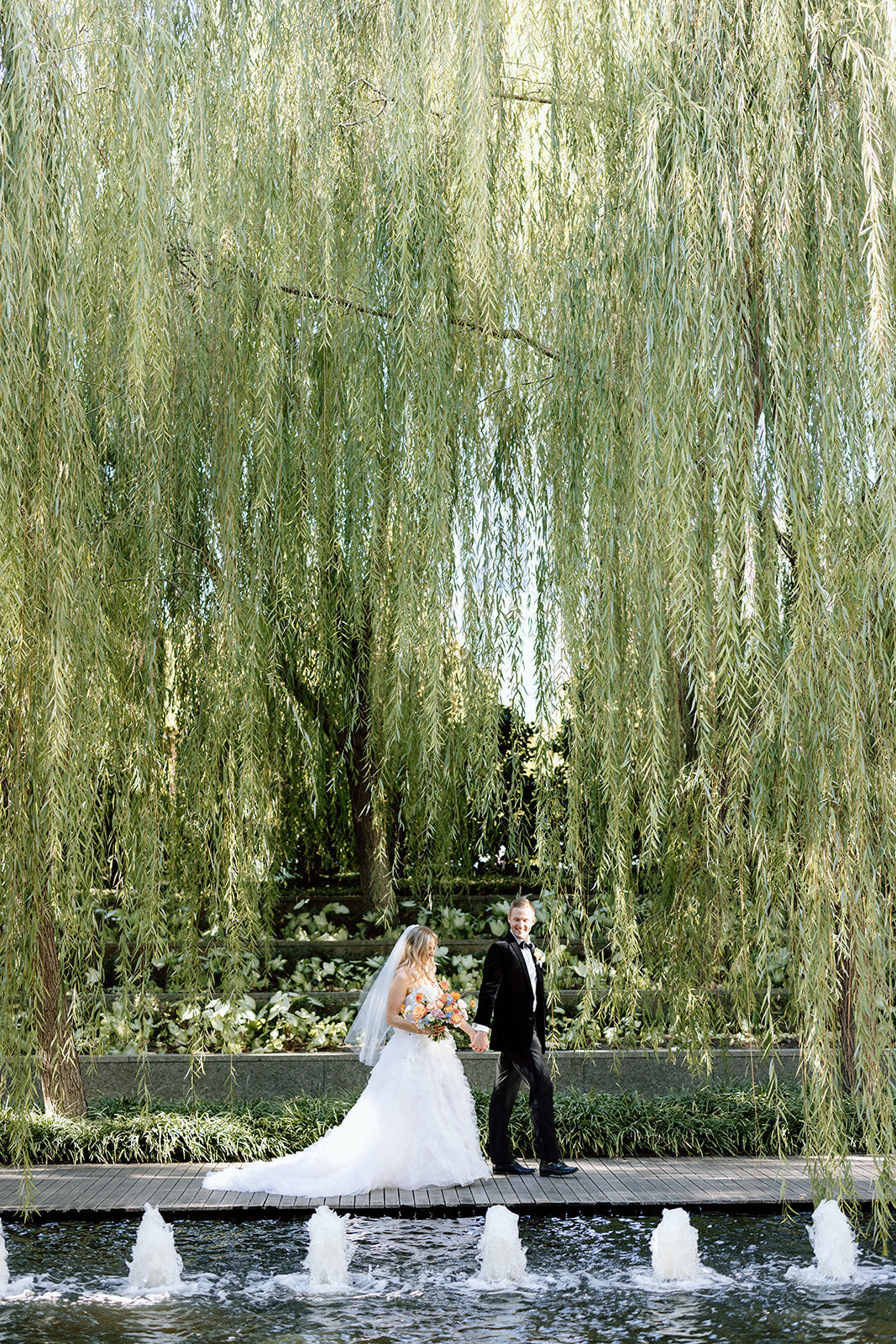 alexa + alex - nasher sculpture center - first look + wedding party - jaycee quinn photography-105
