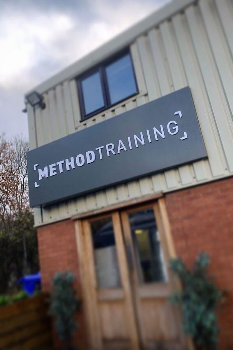 ellis-signs-external-sign-for-gym-newcastle-gateshead-north-east