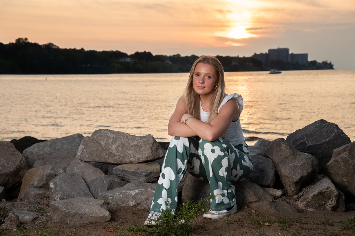 ClevelandOhioSeniorPhotosPositivelyPortraits39