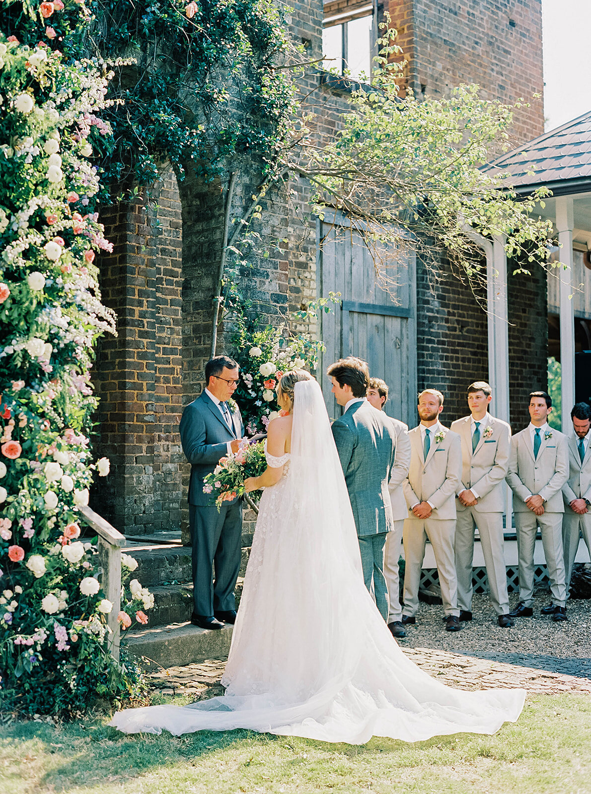 BARNSLEY RESORT WEDDING-05-4
