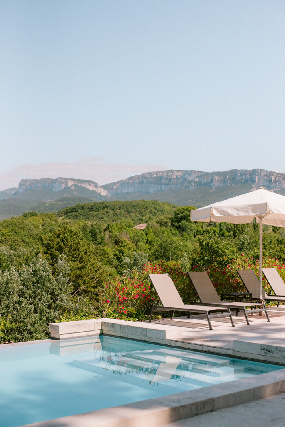 Provence, Paris, French Riviera Travel Photographer-  Claire Macintyre-53