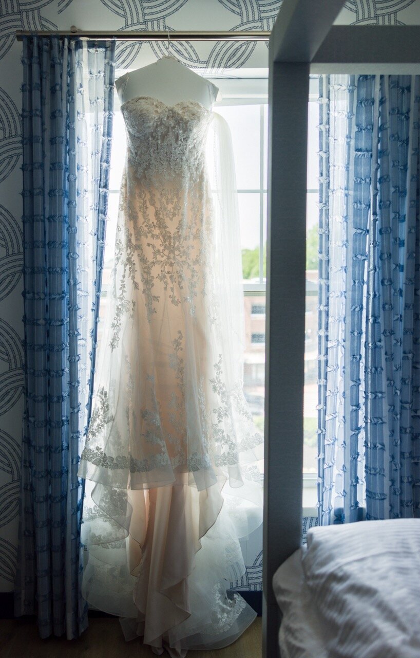 JaclynAustinOceanviewofNahantBostonWeddingNewEnglandBostonWeddingPhotographerTruetoColorEditorial22025-44 Large
