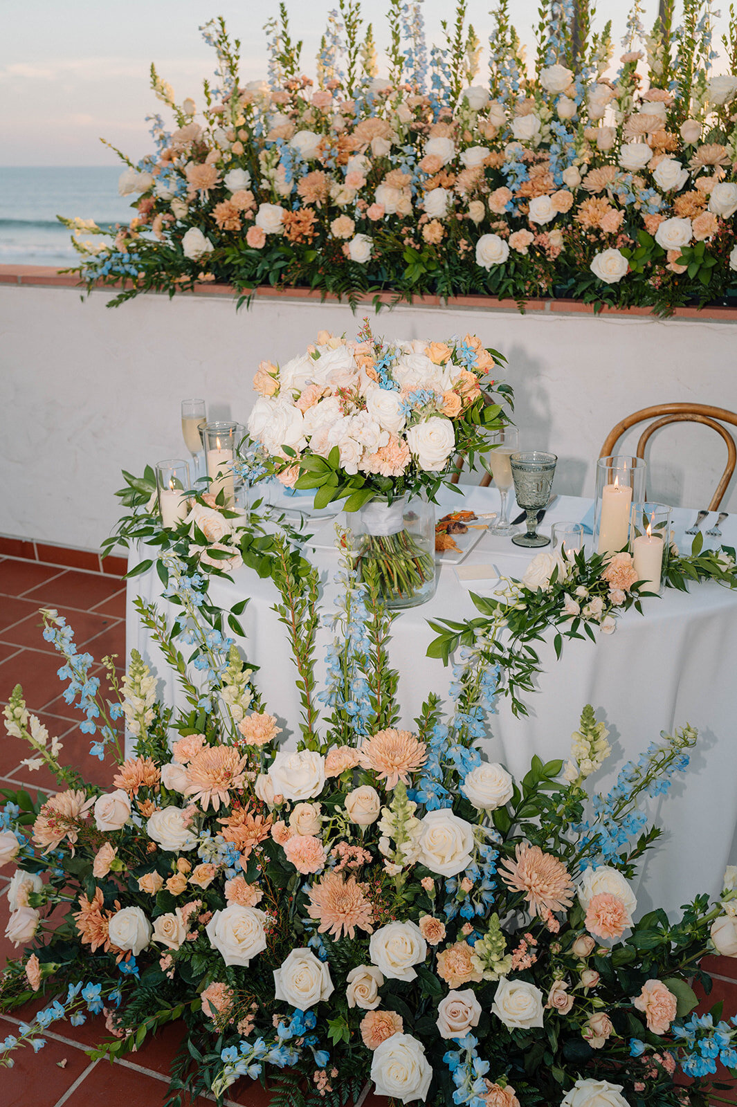 pretty-palm-leaf-event-co-morgan-and-alex-wedding-at-ole-hanson-25