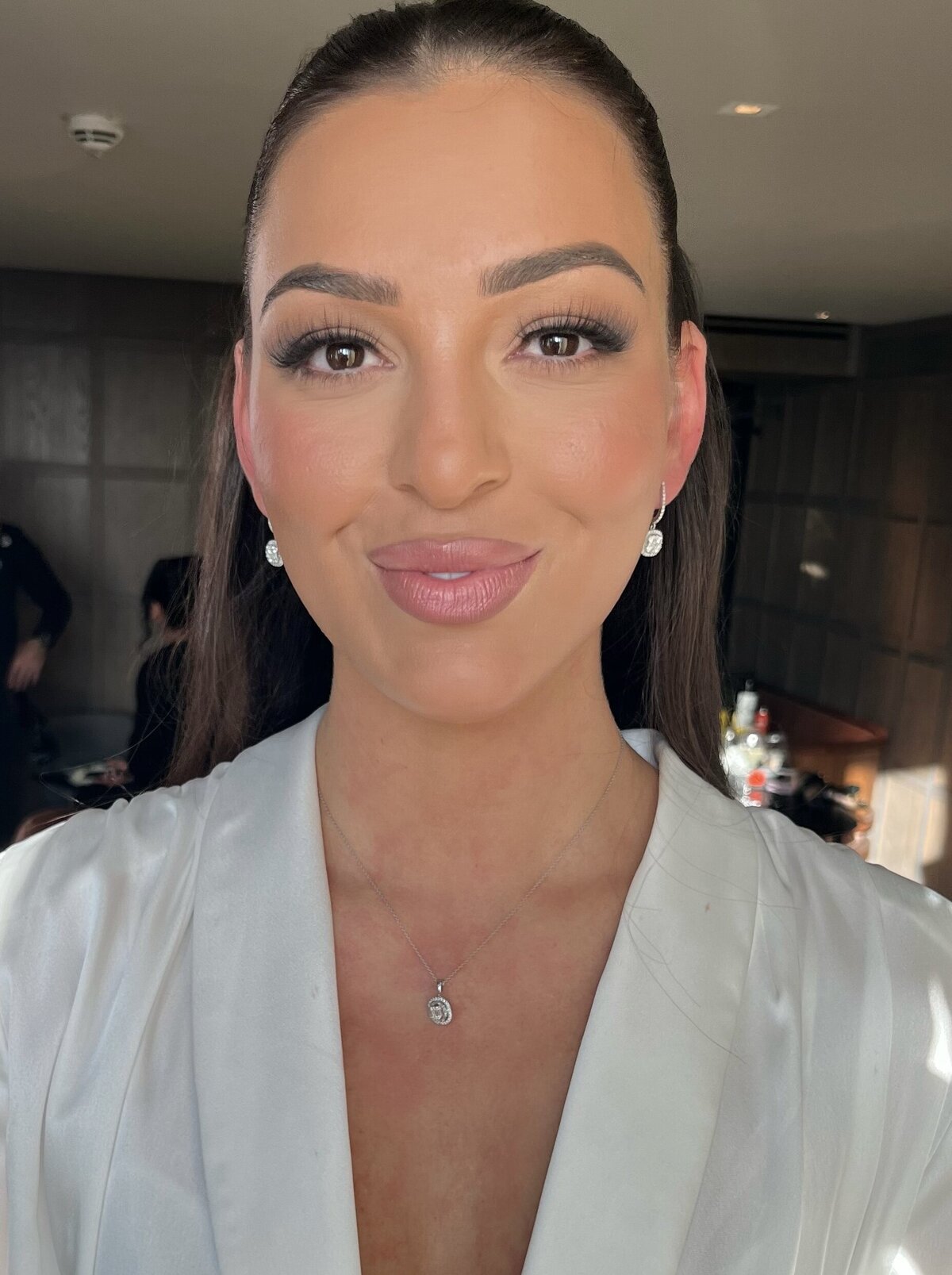 Facetune_23-12-2024-00-52-52