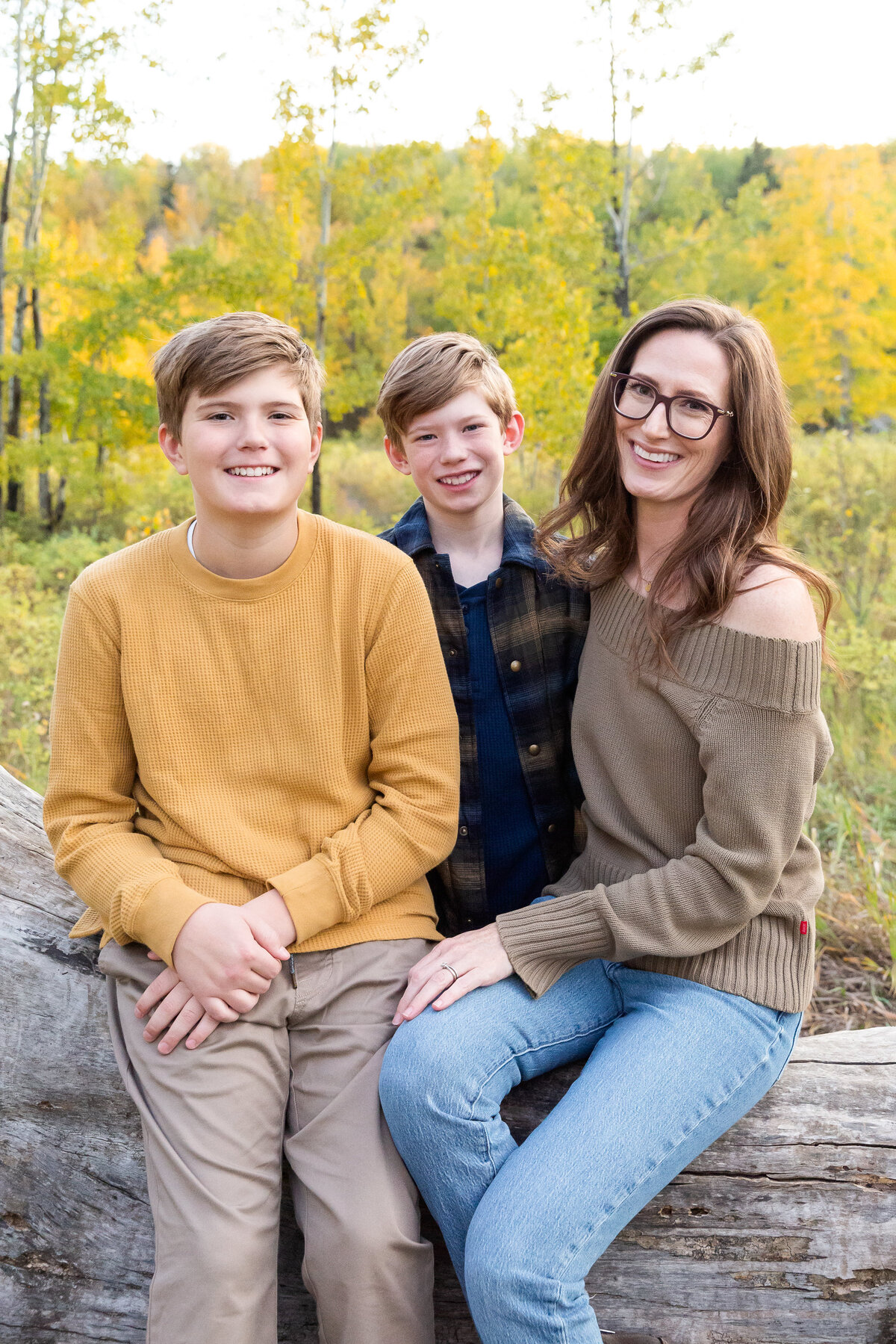 Calgary-outdoor-family-photos-Kate-Daniel-Photography-9