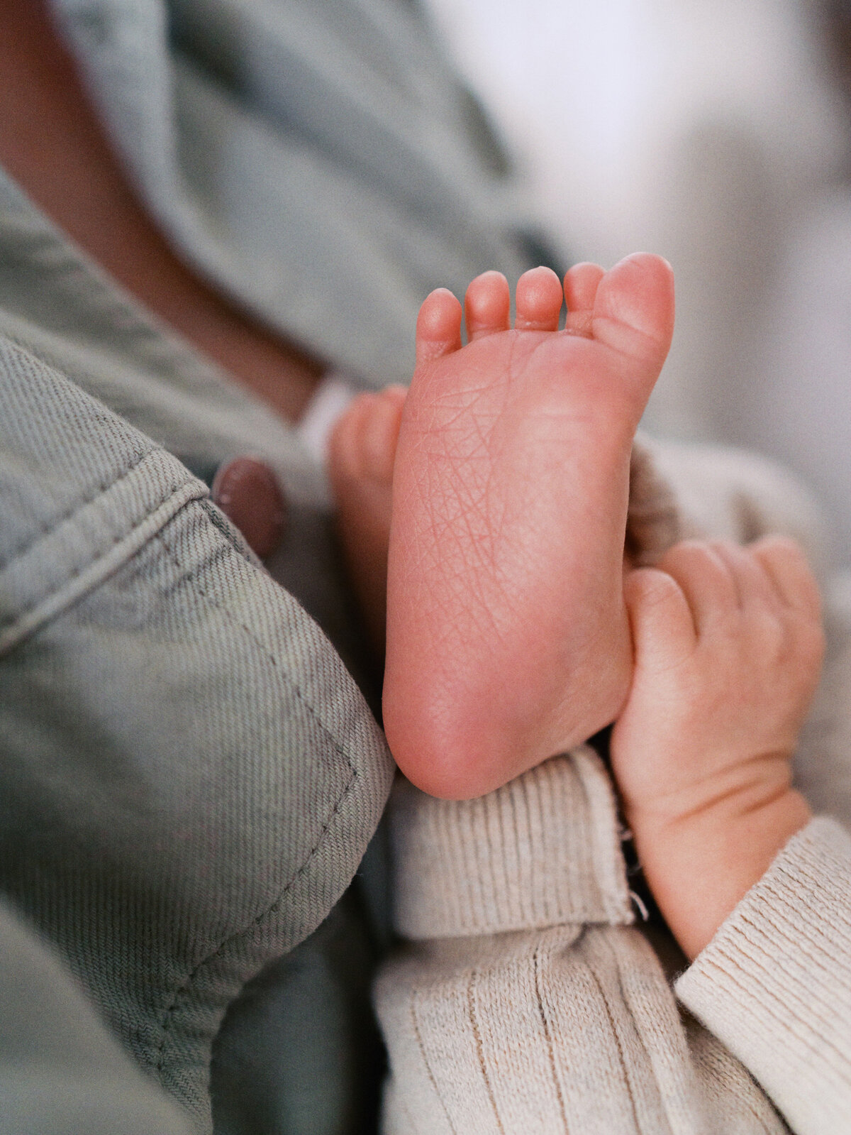 newborn-baby-toes