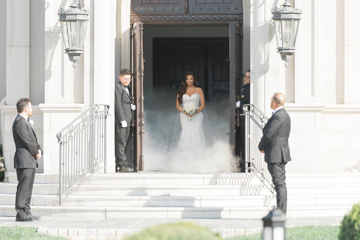 Molly Sue Photography Wedding at Park Chateau 78