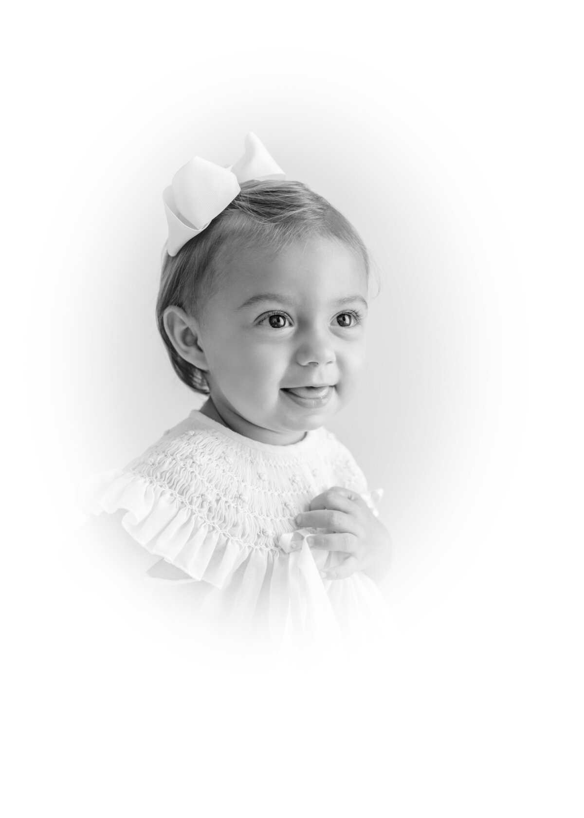 Lee Headshot BW 11 5x7