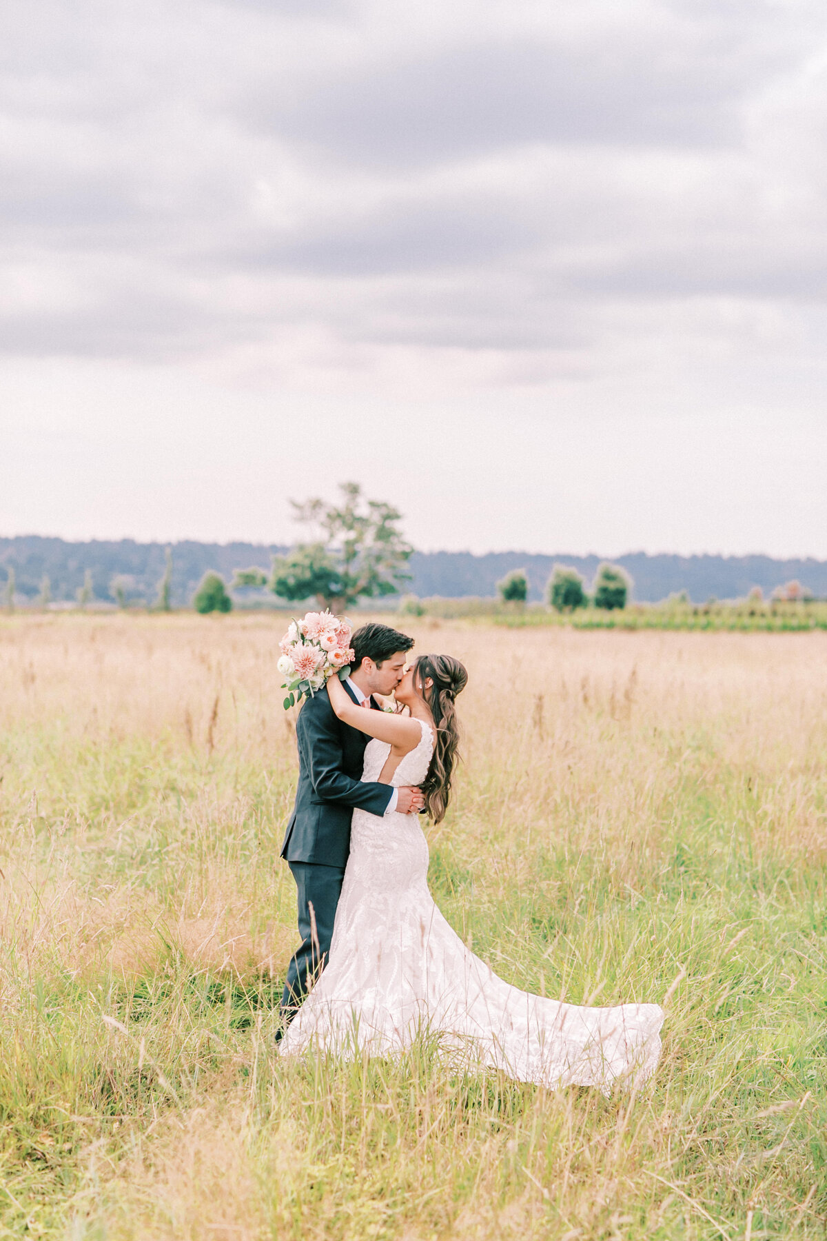 Hidden Meadows Wedding, Seattle Wedding Photographer (32)