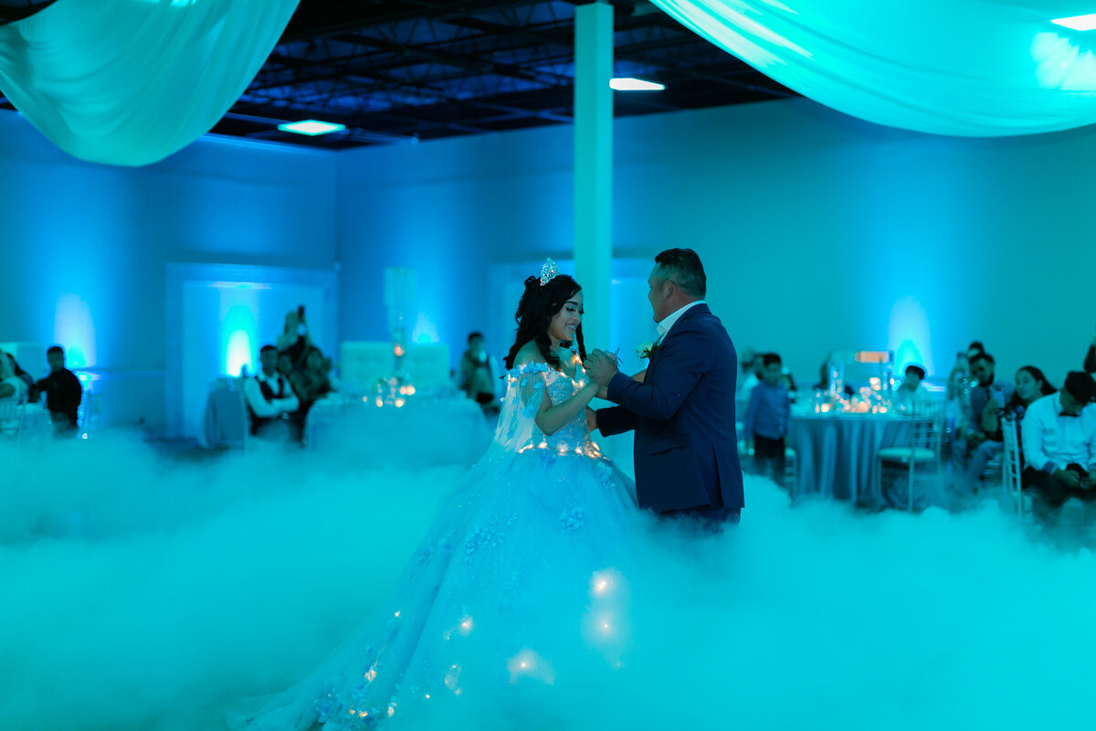 Creative Quinceañera lighting and photography at a Cleveland, Ohio reception.