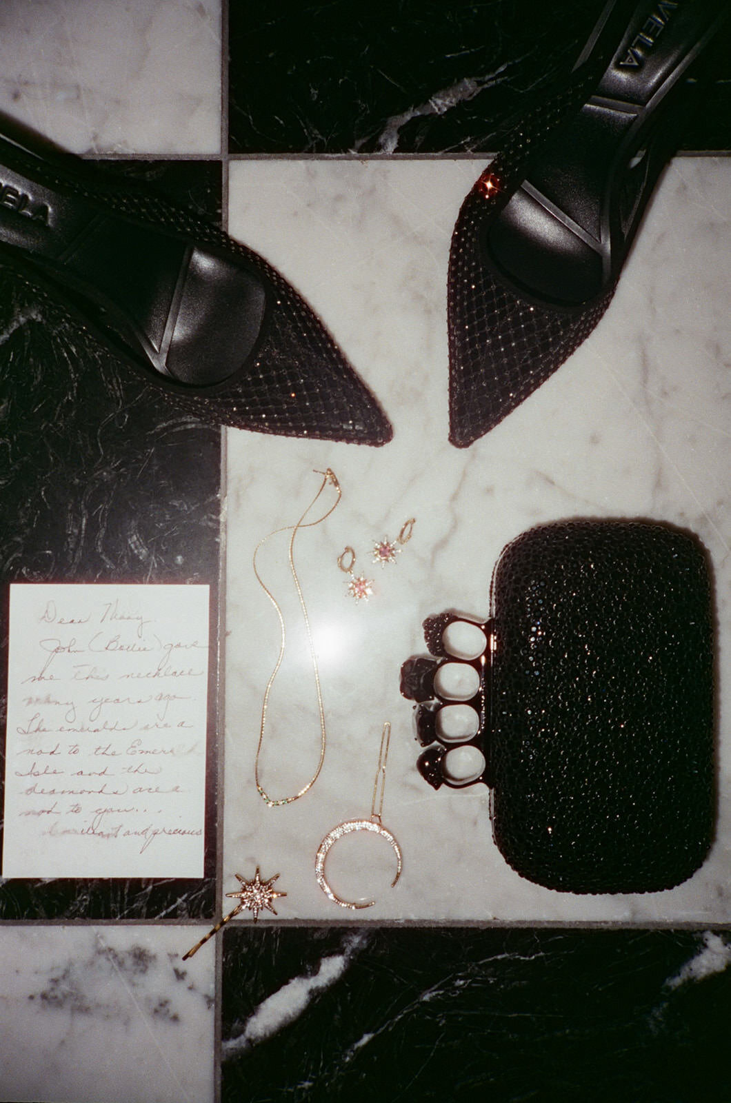 film-wedding-photographer-ireland-35mm-luxury (119)