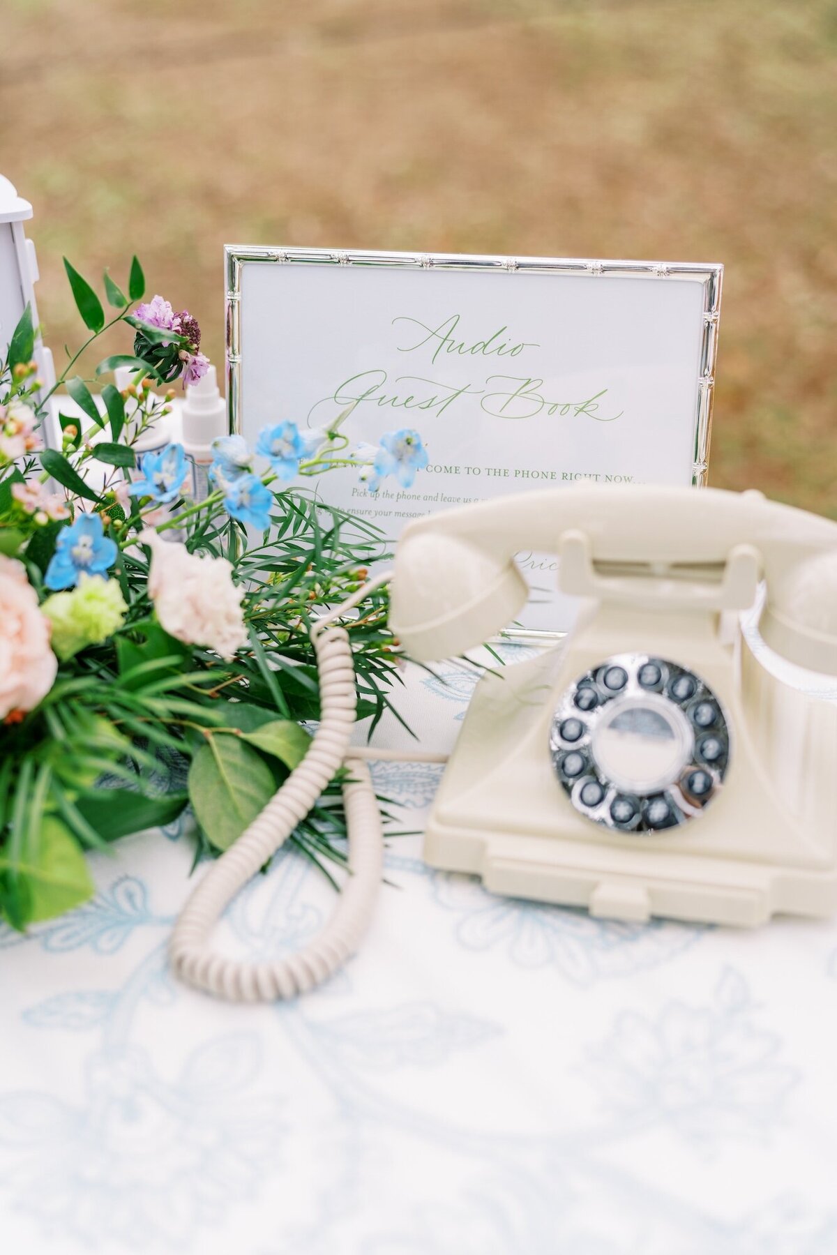 Roberts_Wedding_Savannah_Yacht_Club_Ceremony_12
