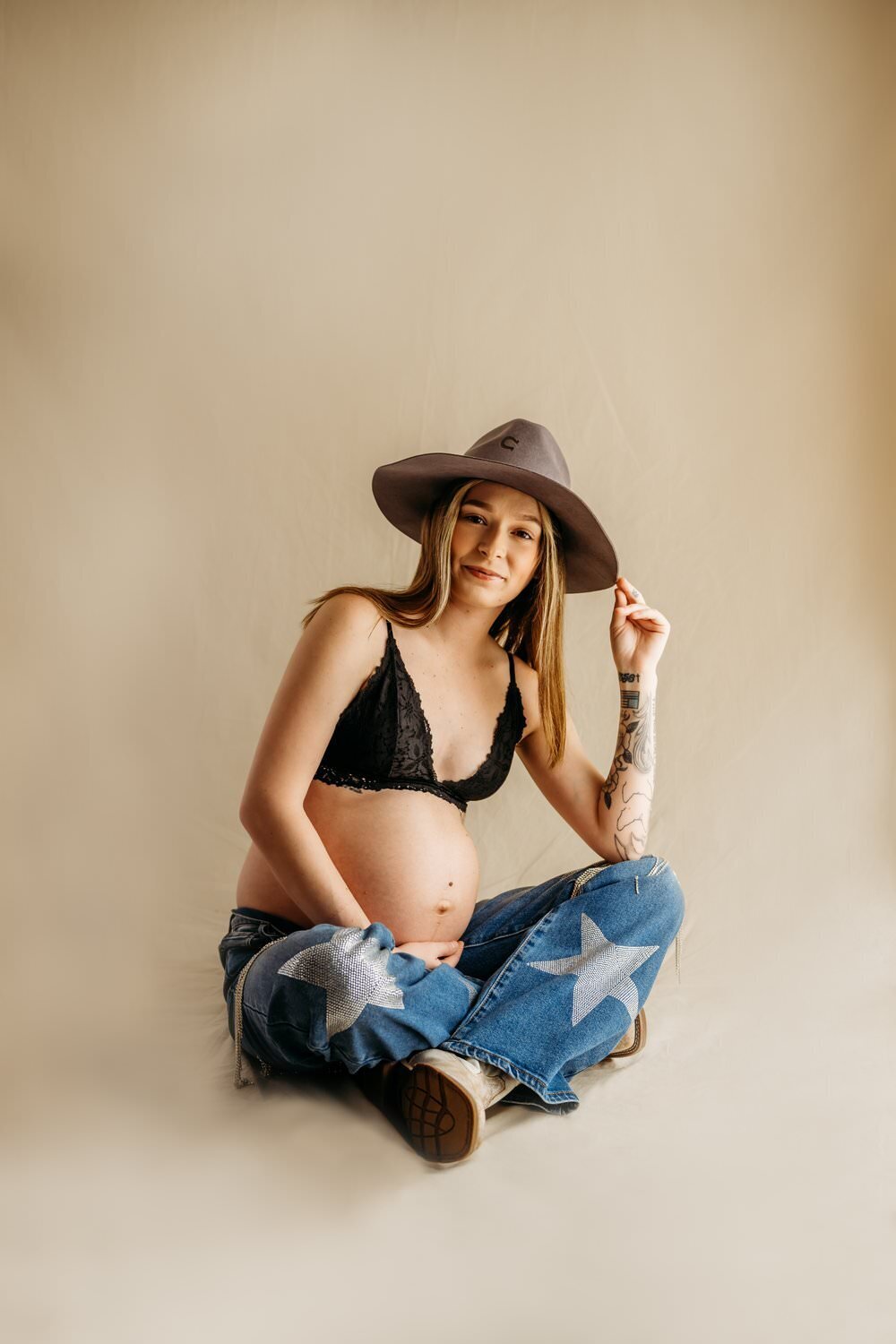 western-maternity-photos