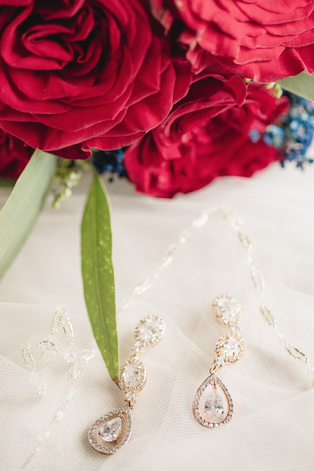 Bride & Groom Details00016