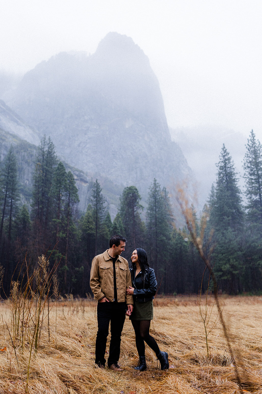 AJ Photography Armando Nevarez Yosemite California Engagement Photography Adventure Emotive Documentary6 (125)