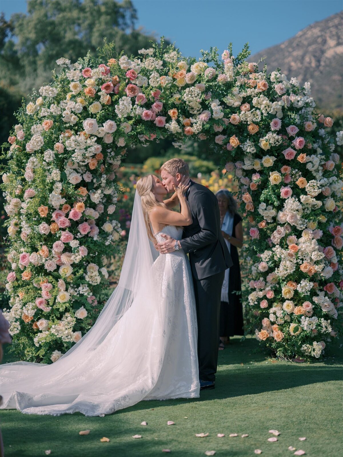 josieandmike-wedding-PREVIEWS-88_websize (1)
