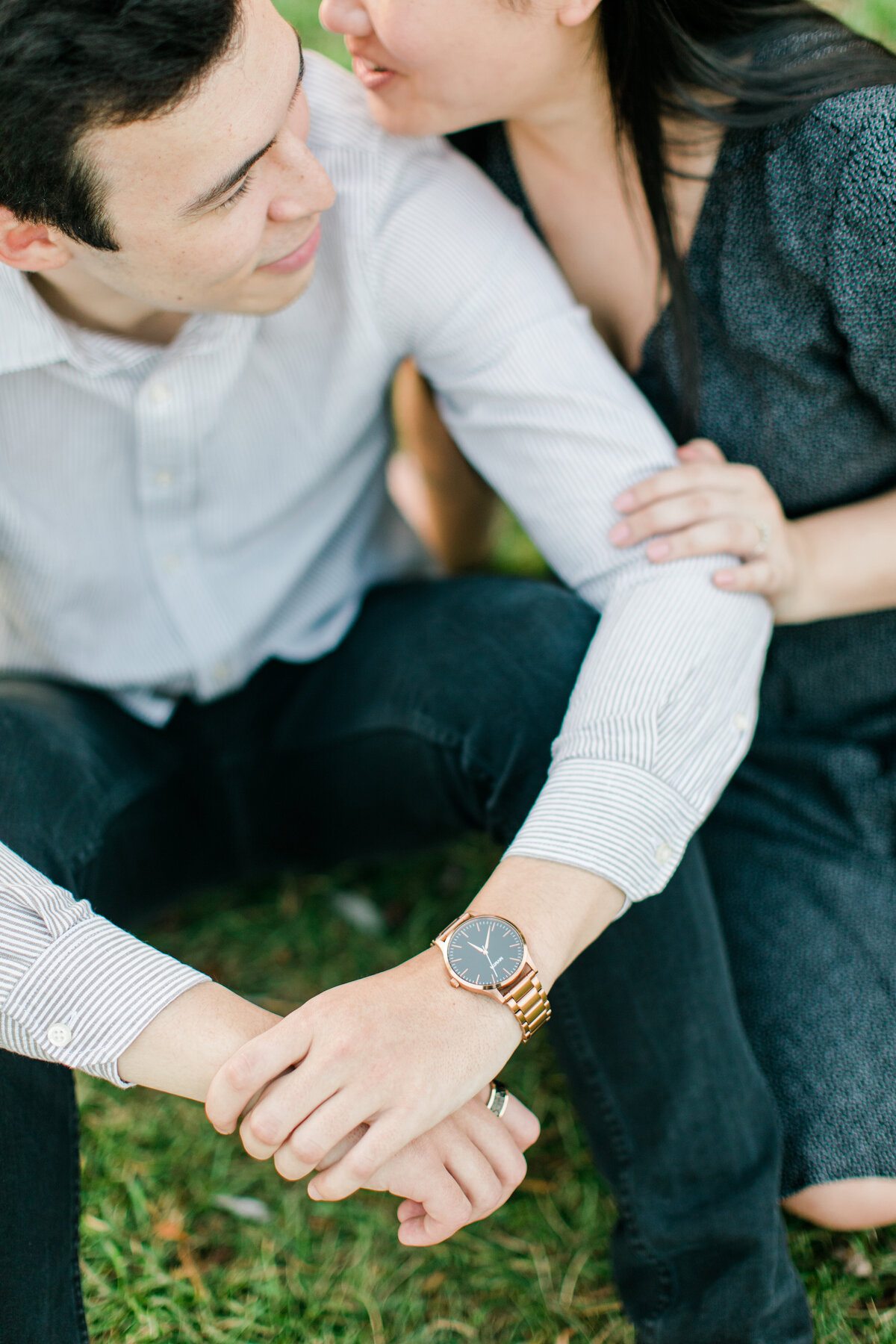 Becky_Collin_Navy_Yards_Park_The_Wharf_Washington_DC_Fall_Engagement_Session_AngelikaJohnsPhotography-7910