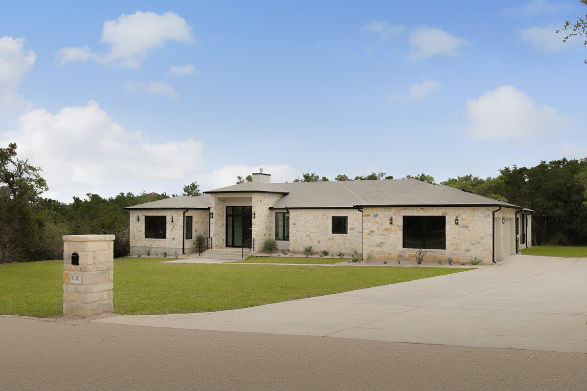 oak-valley-exterior-2