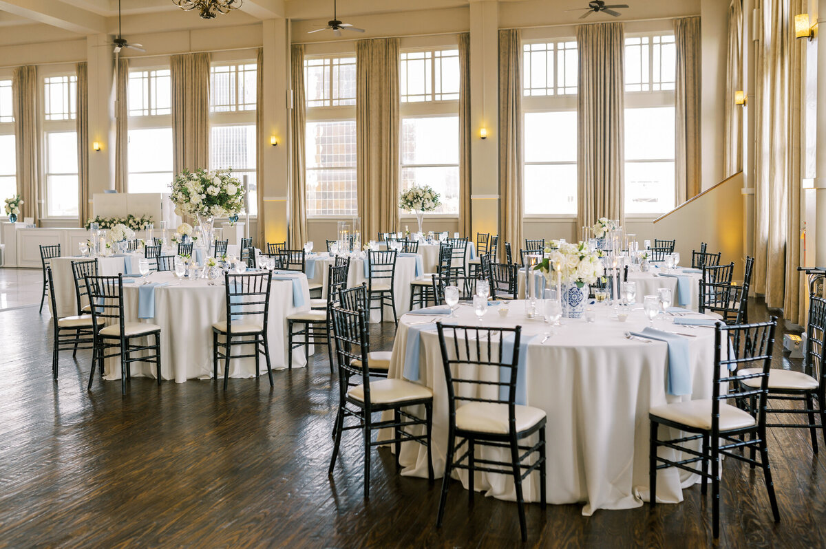 Dallas_Wedding_Photographer_Bethany_Erin_Photography_Allyson&Jack_Wedding-801