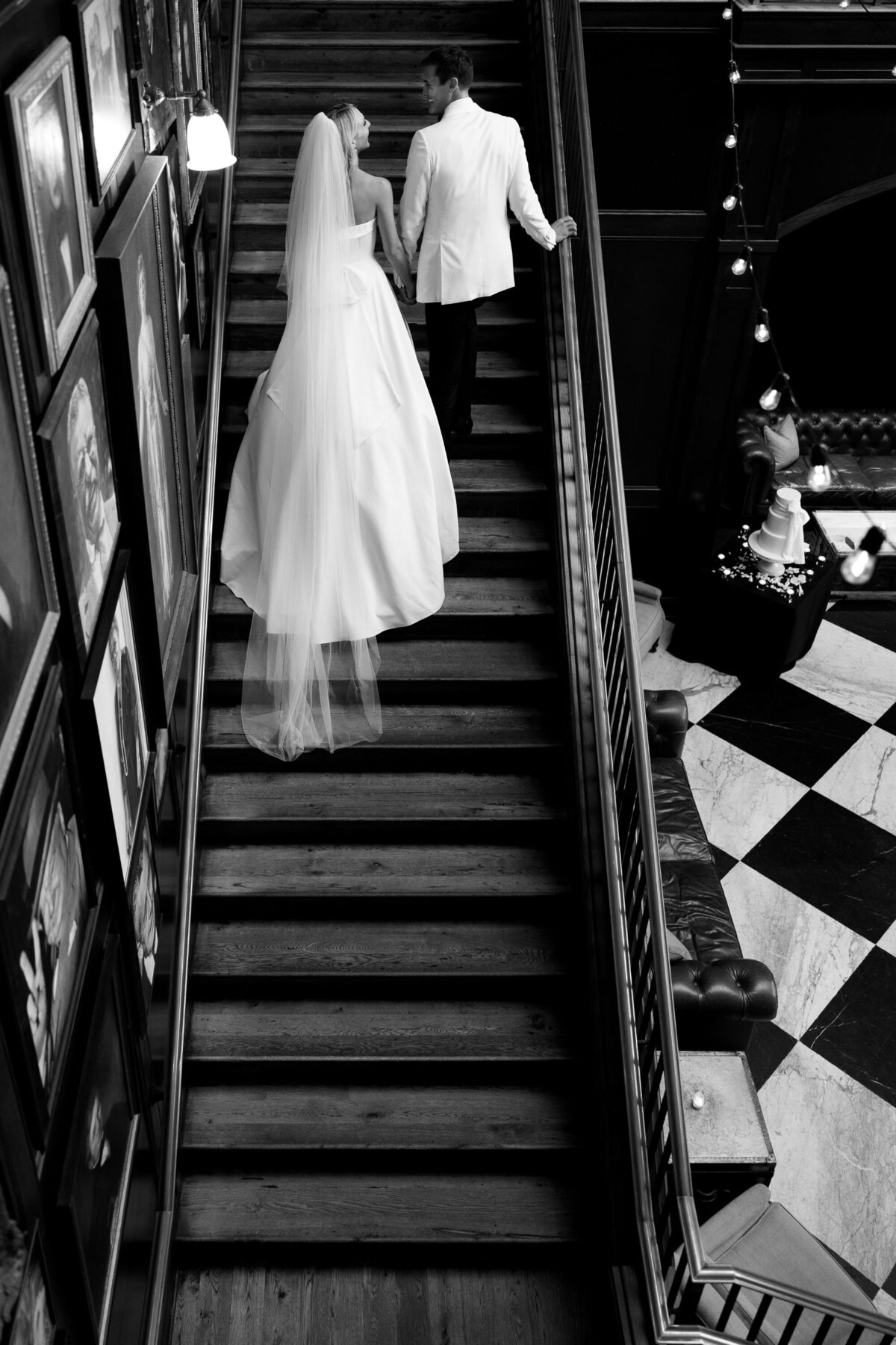 brittany-pannebaker-tampa-florida-destination-wedding-photographer-wedding-chandler-and-cole-tampa-harborside-chapel-492