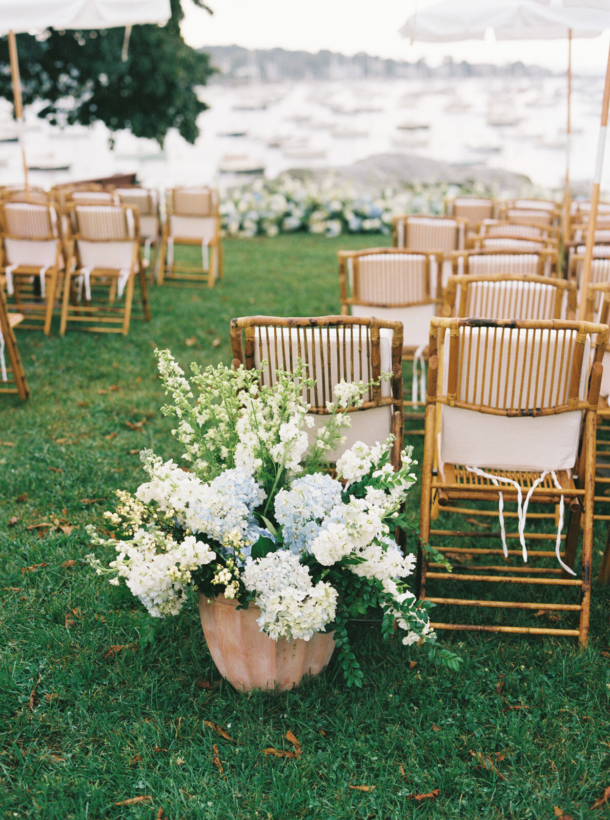 Kate_Murtaugh_Events_New_England_wedding_planner_outdoor_ceremony_aisle