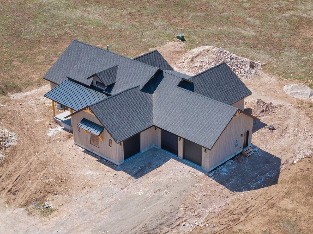 DJI_20250422220234_0110_D