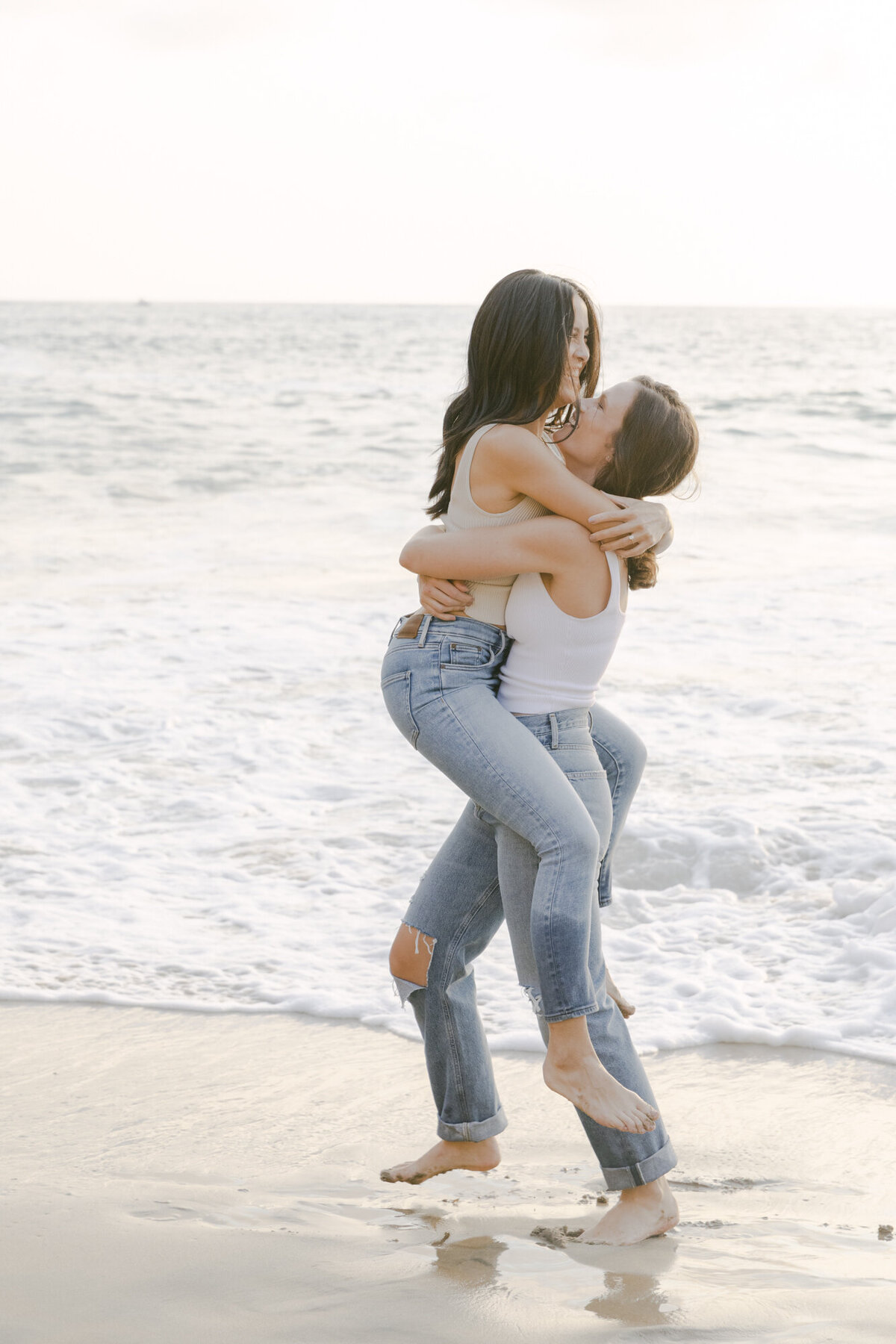 PERRUCCIPHOTO_LGBTQ_BEACH_ENGAGEMENT_15