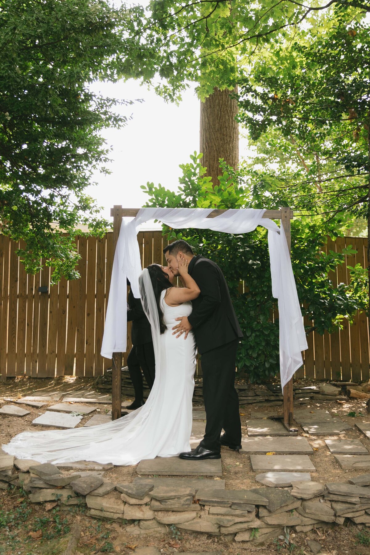 Chloe Parker Photography Heartfelt Wedding Photographer in Virginia — Wedding Photos 90