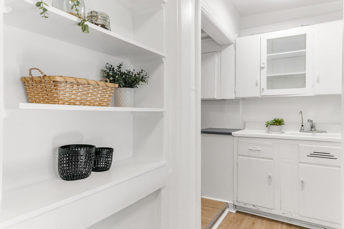22-web-or-mls-15_004_Kitchen