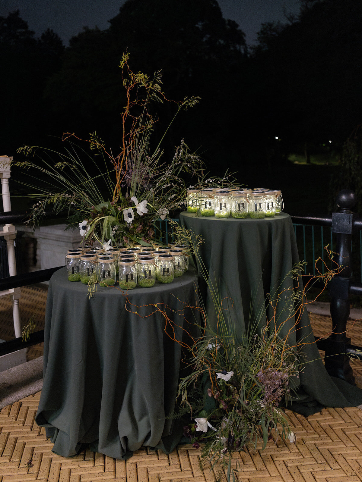 Faye-Fern-Creative-Ruby-Olivia-Rae-Hersey-Eugen-Hotaj-Prospect-Park-Boathouse-Wedding-Reception-Details-20