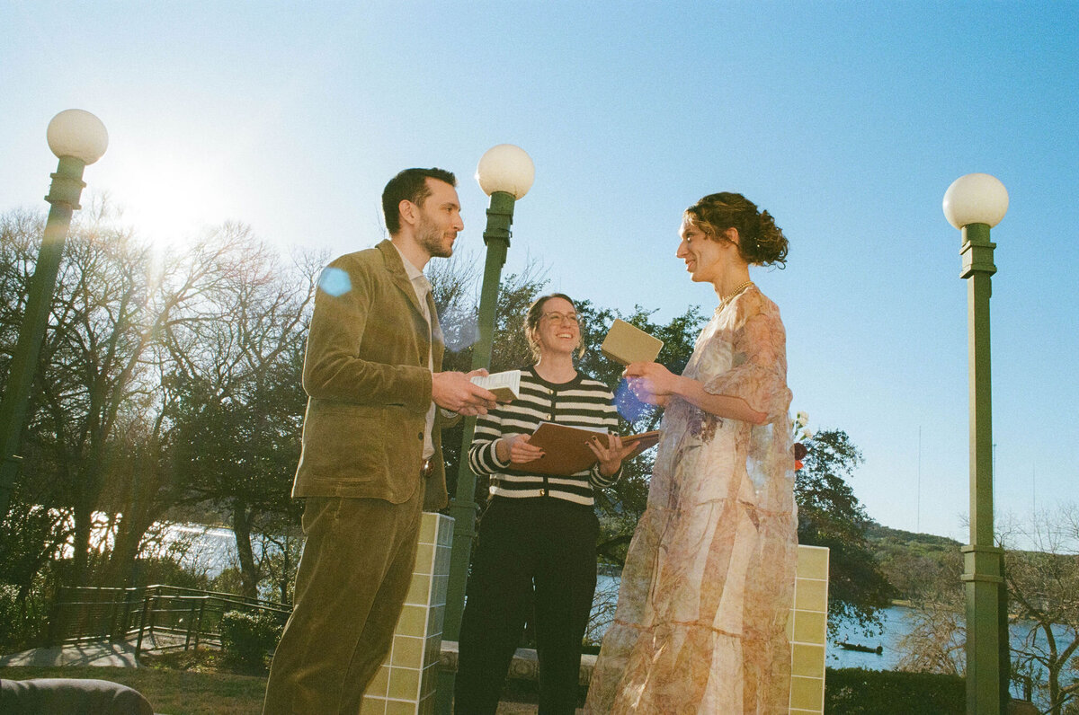 Kirby&SamWeddingPhotos_Previews_AustinWeddingPhotographer_HereafterFilms-36