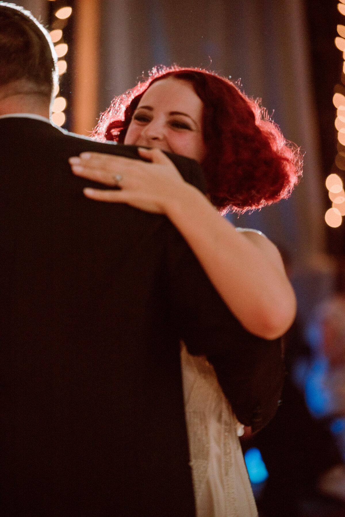 Reception-Arizona-Wedding-Photographer-Iowa_wedding_photographer-Bakyard-wedding-vintage-bride-Alaynna-Ann_Schwartz-Playlife-66